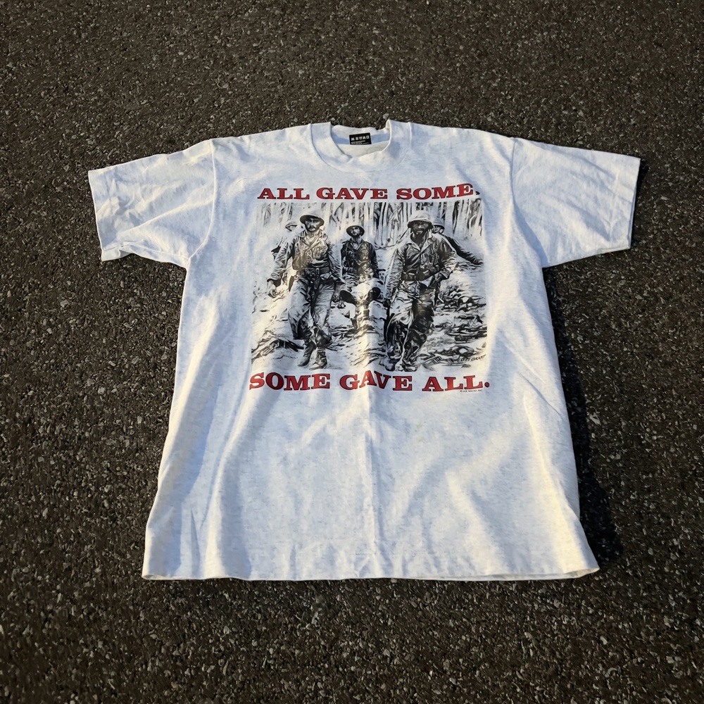 Vintage Fruit Of The Loom Shirt Mens Large Gray All Gave Some Military 90s